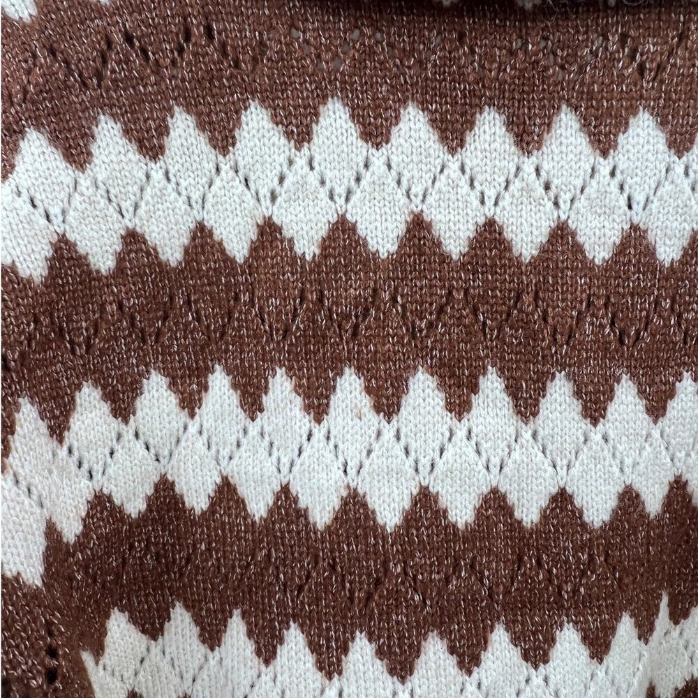 a.n.a (A New Approach) brown and cream open-collar knit sweater - Picture 3 of 3